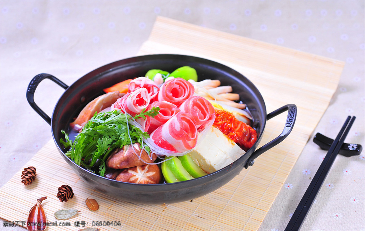 韩式肥牛火锅 美食 传统美食 餐饮美食 高清菜谱用图