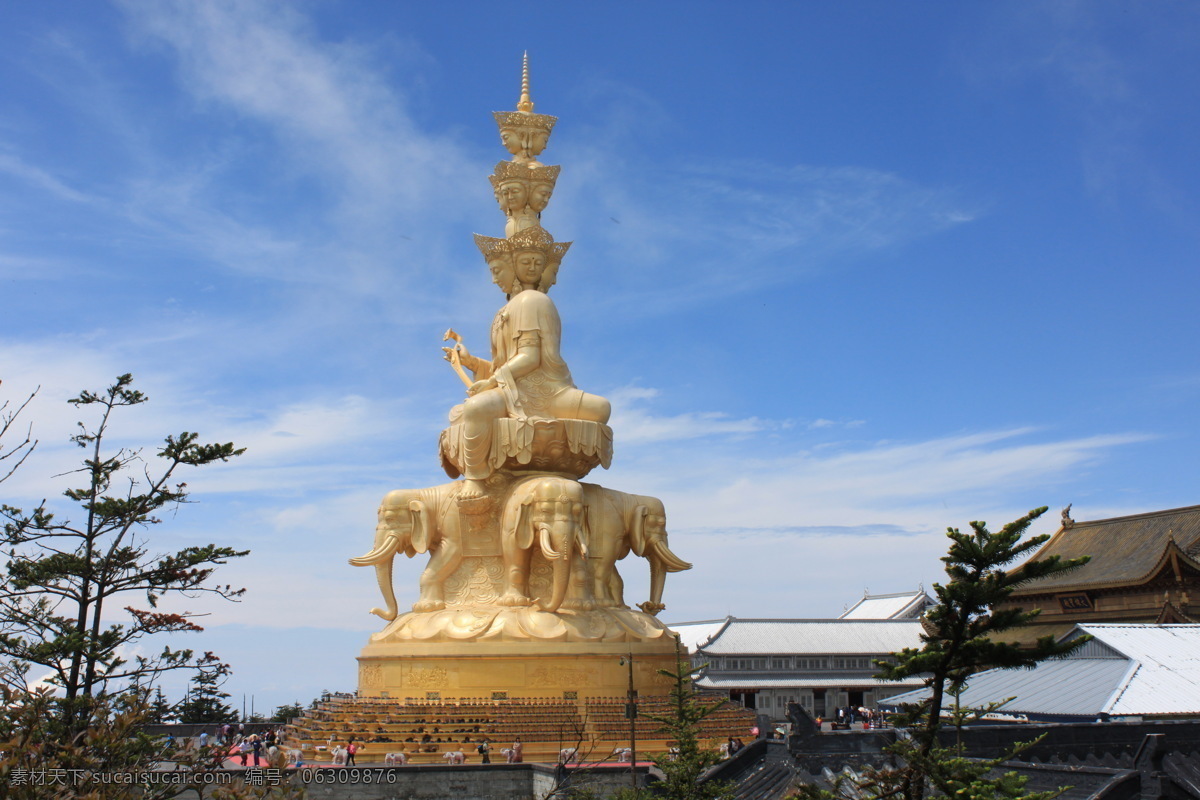 白云 佛像 国内旅游 海洋 蓝天 旅游摄影 菩萨 普贤菩萨 普贤 峨眉山 云海 屋顶 金顶 华藏寺 供灯 装饰素材 灯饰素材