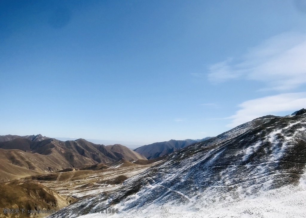 雪山风光 雪山 山路 风景 自然风光 北疆风光 独库公路 天山山脉 新疆旅游 新疆公路 独库公路风光 大自然风光 照片 旅游摄影 国内旅游
