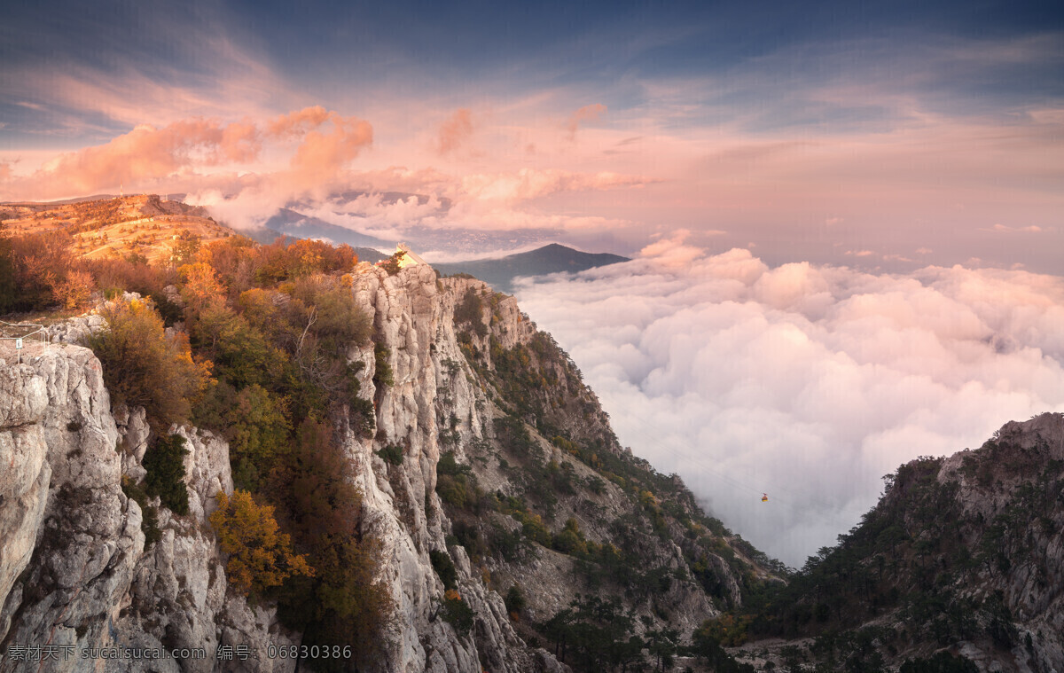 唯美 山顶 景色 鸟瞰 高清 云海 黄昏 自然美景 动感摄影 夕阳云层 山峰风景 山峰美景 山顶风景 山脉风景 自然风景 自然景观 黑色