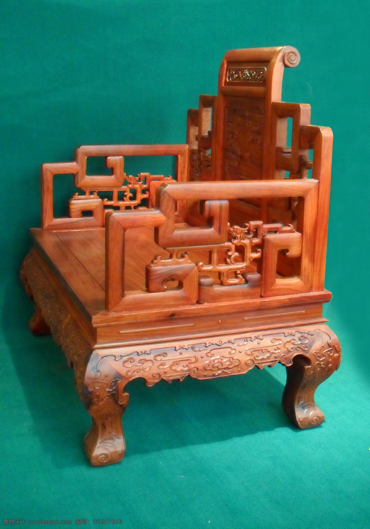 红木 红 酸枝 大 拐 纹 沙发 茶几 凳子 红木家具 明清家具 圈椅 实木家具 收藏 椅子 紫檀 红酸枝 花梨木 明代 清代 条案 圆鼓凳 明式 太子 战国 清 式 椅 拐纹