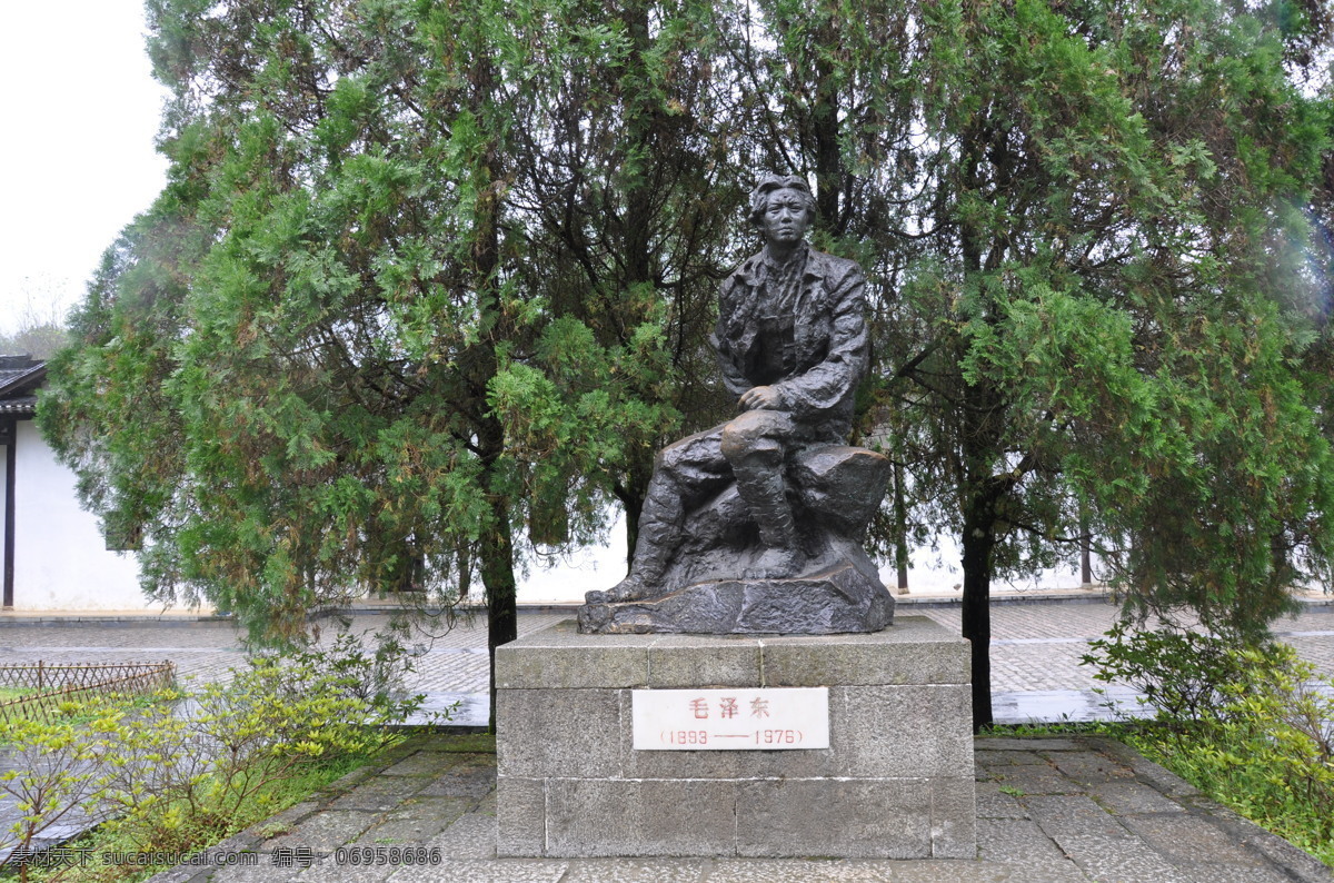 大 井 毛泽东 塑像 大井 井冈山 红色景点 院落 古建筑 毛泽东塑像 旅游摄影 神奇的井冈山 国内旅游 雕塑 建筑园林