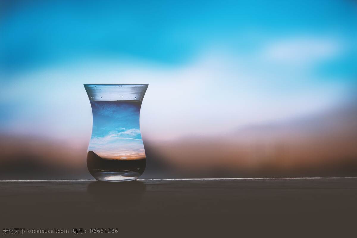 蓝天 白云 一杯水 玻璃杯 静谧 风景 生活