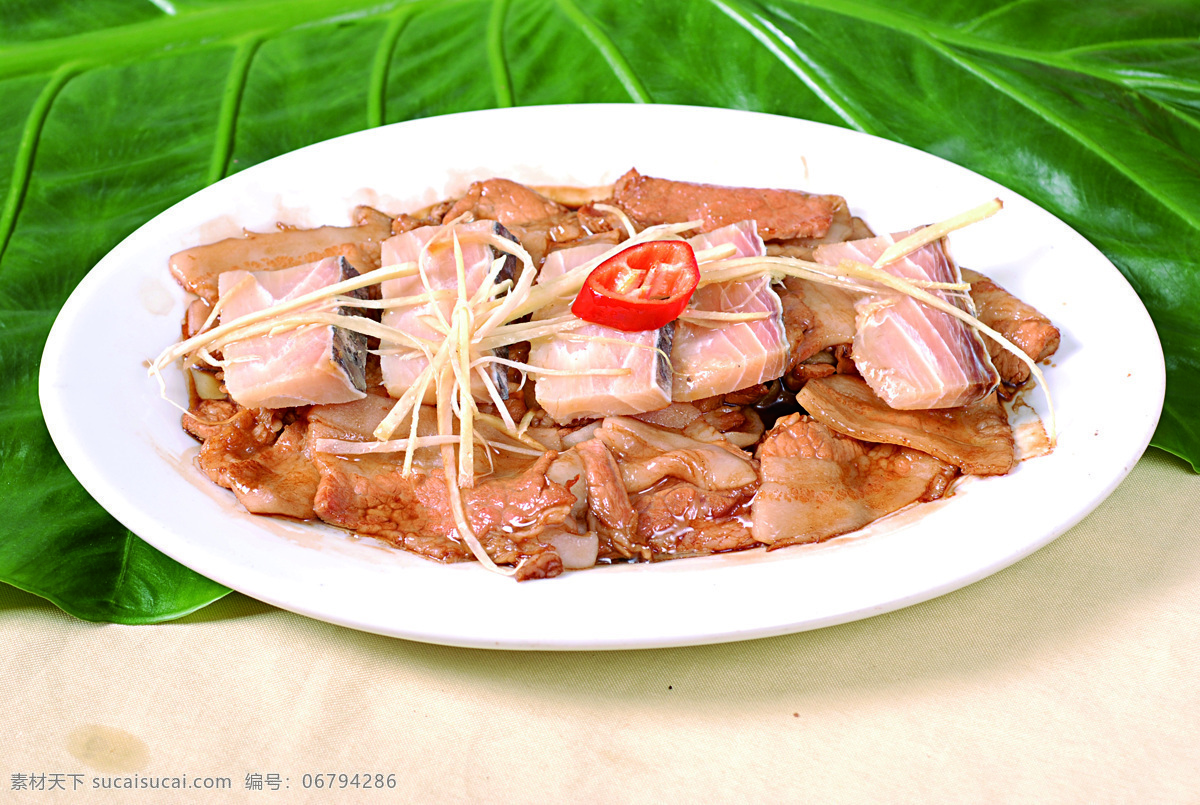 咸鱼蒸花肉 粤菜 传统美食 餐饮美食