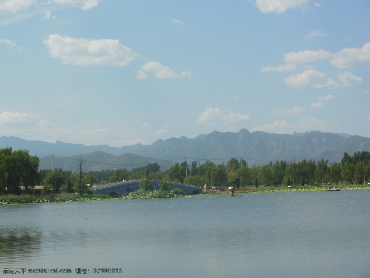 山水风景 风景图片 山水 树木 蓝天 远山 湖水 自然风景 风景图 自然景观