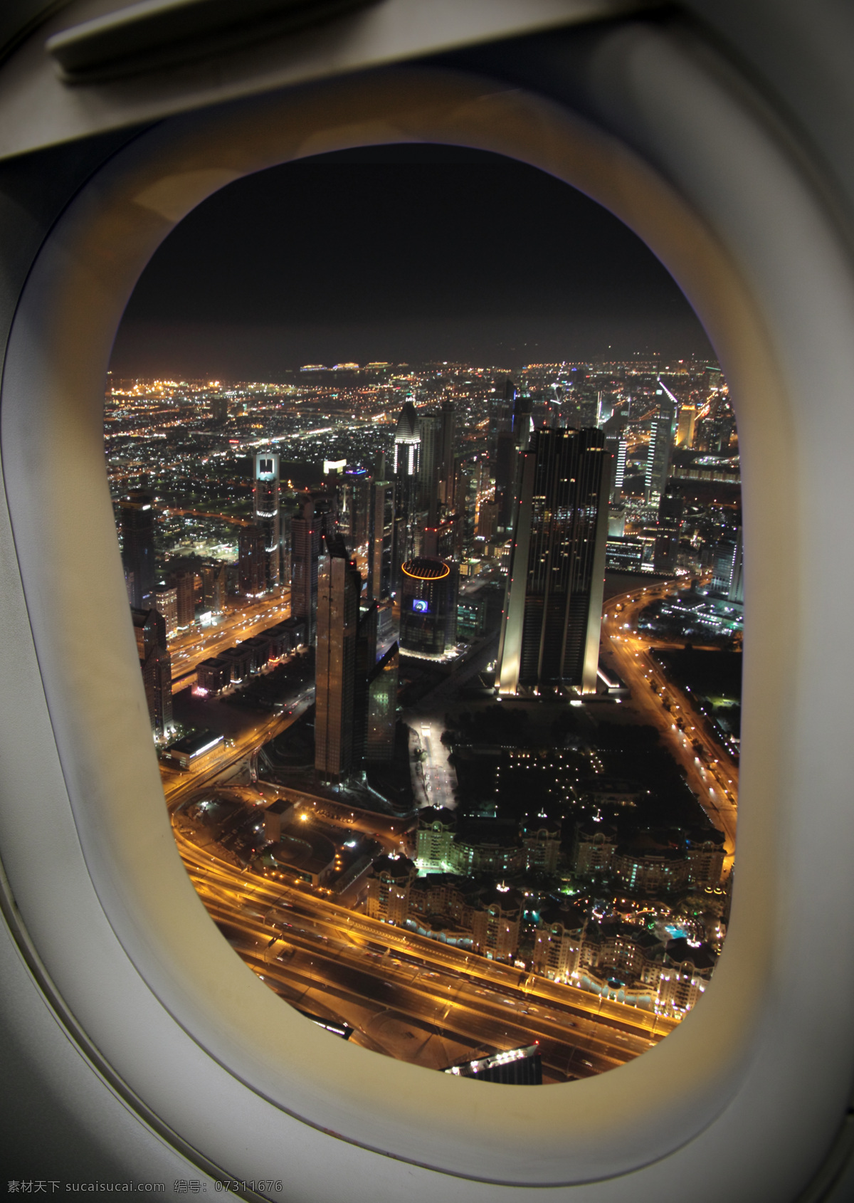 飞机 鸟瞰 迪拜 风景 飞机窗户 繁华都市 摩天大楼 高楼大厦 美丽风景 城市夜景 美丽景色 城市风光 环境家居