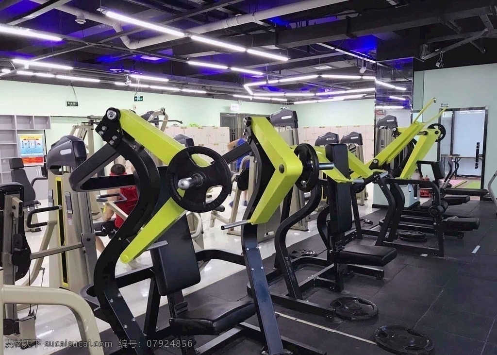 健身器械 健身房 跑步机 健身 粉色 灯光效果 绿色