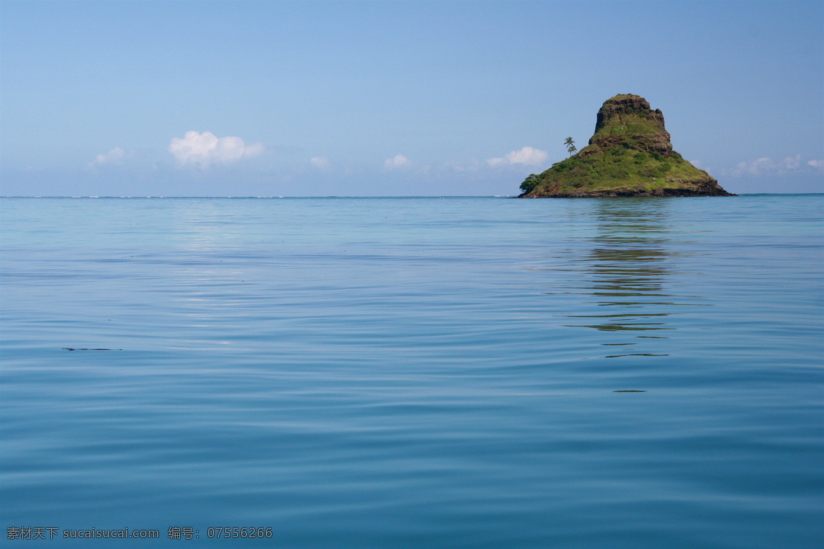 白云 碧海蓝天 大海 岛 岛屿 度假 风景 海岸 风光图片 海岛风光 海洋 水 陆地 蓝色海洋 海水 绿色植物 植被 绿化 美丽大自然 大自然风光 小岛 深蓝 蓝天 海岛 海边 蔚蓝 美景 海滩 沙滩 海浪 海潮 绿洲 清澈 自然景观 自然风景 自然风景系列 psd源文件