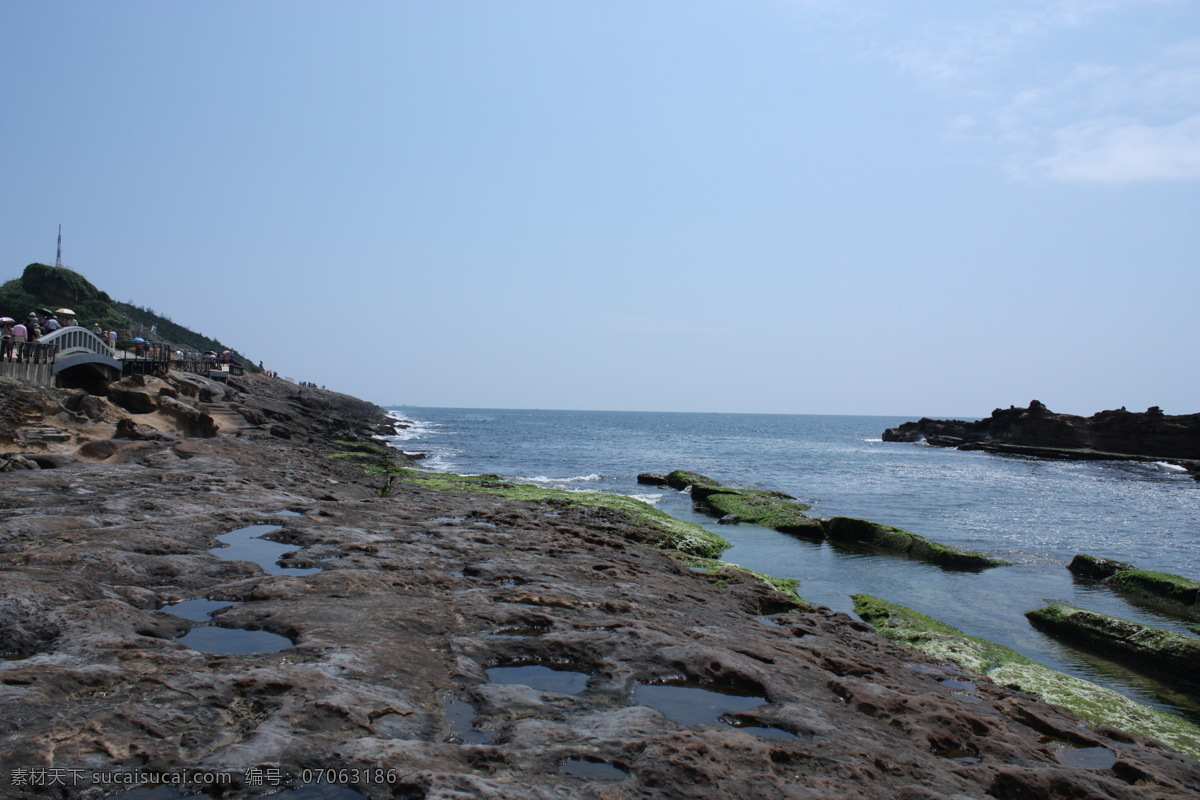 海边 国内旅游 海 海水 海滩 旅游摄影 石头 小岛 台湾 天空 岩石 台湾风情 psd源文件