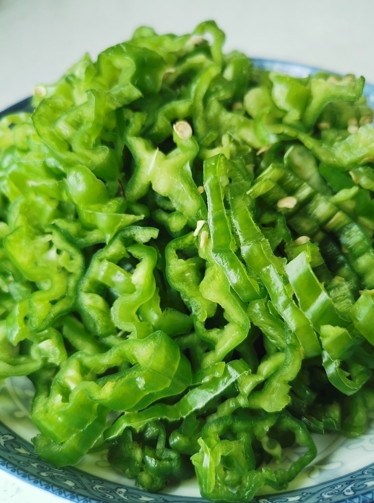 青椒 蔬菜 农家菜 炒青椒丝 火锅备菜 食物 餐饮美食 传统美食