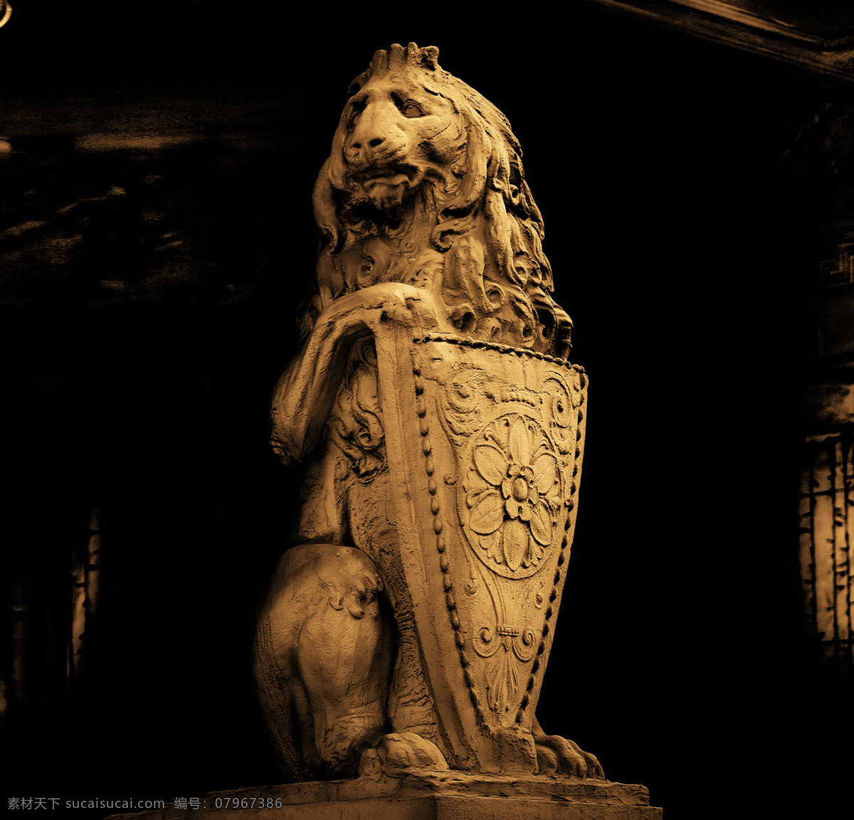 狮子 金色狮子 狮子素材 古铜色狮子 广告素材 吉祥 古代 传统 金色 雕刻 威武 石雕 文化 凶猛的狮子 元素 艺术 民族 图腾 石狮子 狮子雕塑 雕塑 狮子模型 高清图片 文化艺术 传统文化