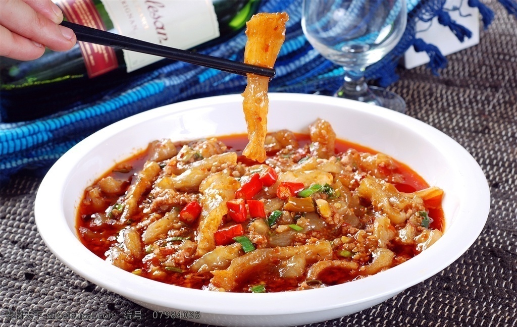 家常牛筋图片 家常牛筋 美食 传统美食 餐饮美食 高清菜谱用图