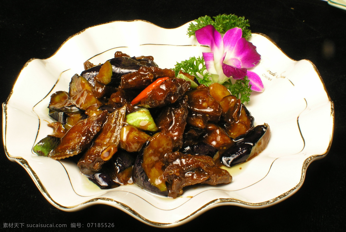 茄子烧带鱼 茄子 带鱼 鱼 传统美食 餐饮美食