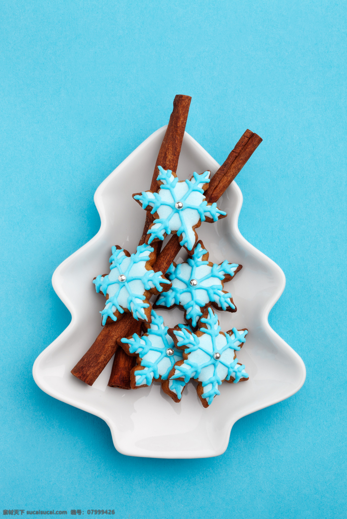 圣诞 食物 高清 点心 甜品 饼干 雪花食物 圣诞食物 餐饮美食 西餐美食 外国美食 青色 天蓝色
