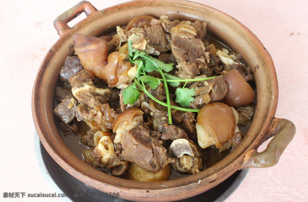 特色羊肉煲 羊肉 特色羊肉 风味羊肉 肉 菜 餐饮美食 传统美食 摄影图片