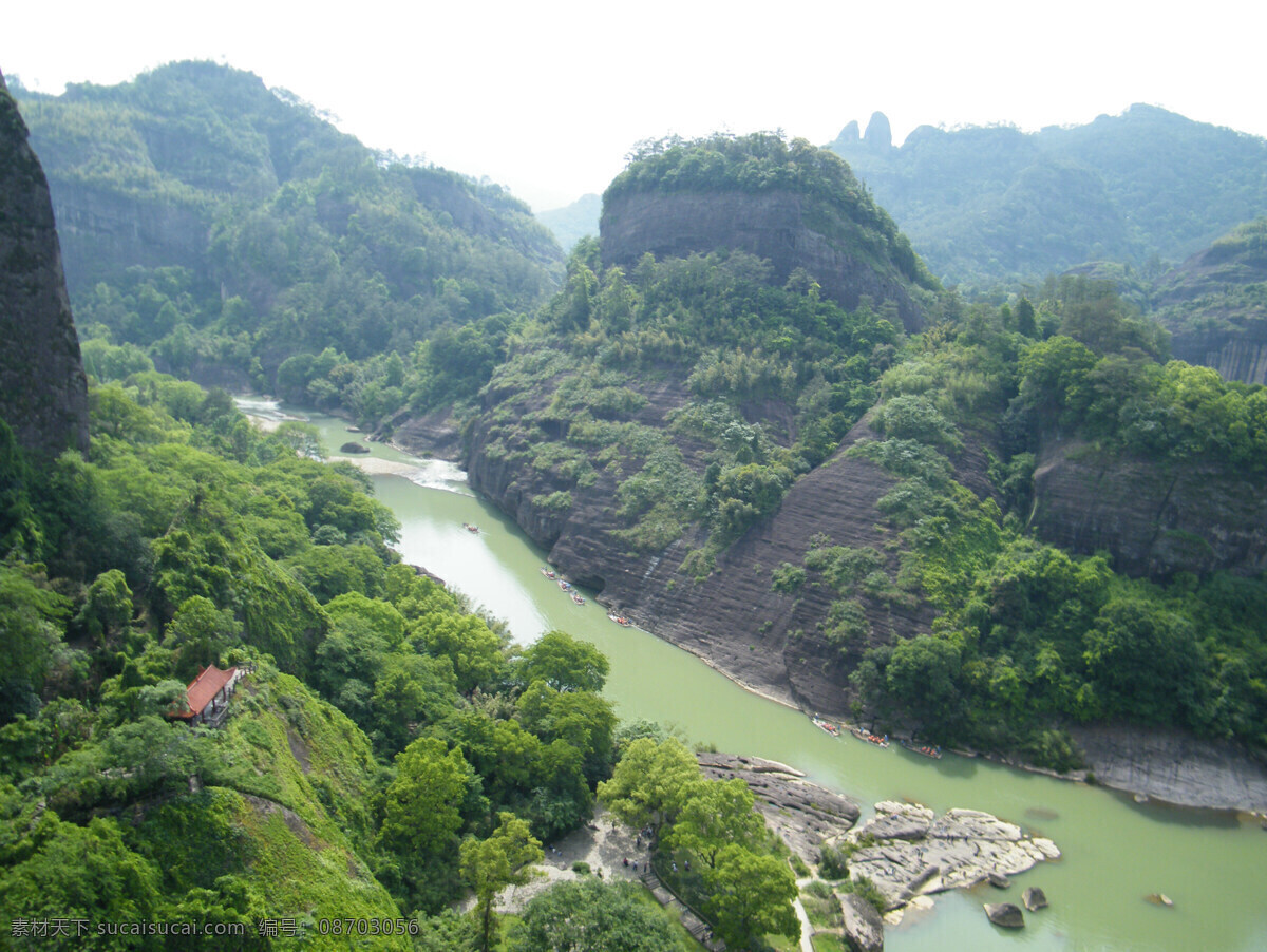 高山峻岭 河流 山川 峭壁 背景图片