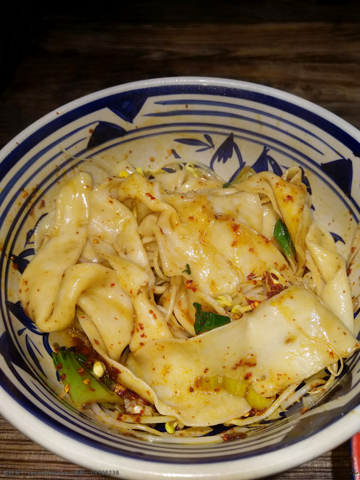油泼面 美食 食物 面食 诱人 可口 美食天下 餐饮美食 传统美食