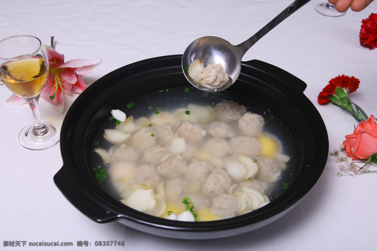 百合肉丸汤 湘菜系列 传统美食 餐饮美食