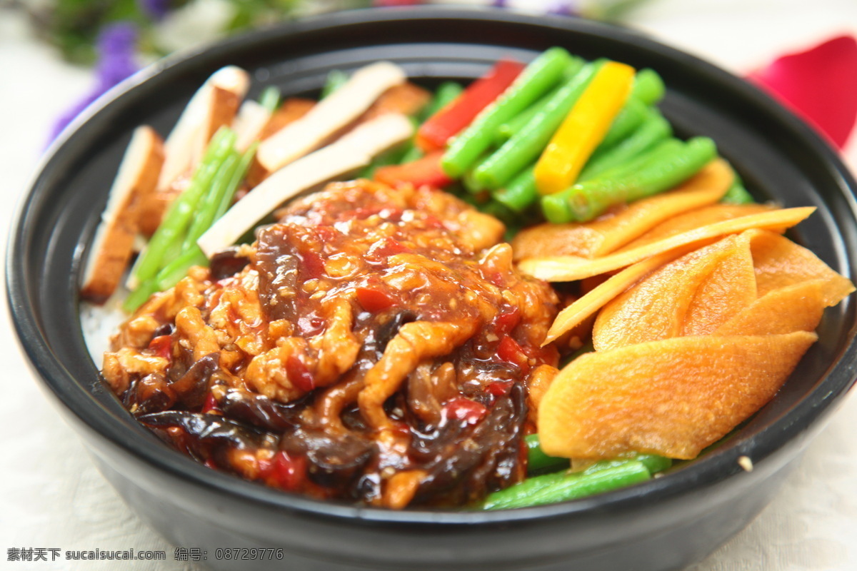 鱼 香 肉丝 煲仔饭 糖醋酱萝卜 豇豆 豆腐干 配菜 鱼香肉丝 美食部落 餐饮美食 传统美食