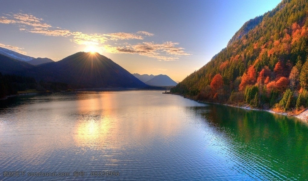 秋天 美丽 湖 景 湖泊 山脉 高山 太阳 红叶 阳光 自然 景色 山水风景 自然景观