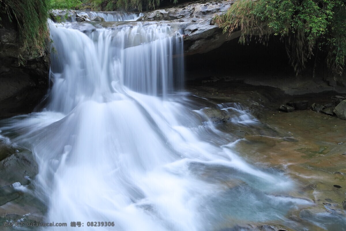 自然山水 山水 田园 绿色风景 瀑布 蓝天白云 自然风光 自然瀑布 山水风光 绿色 秋 流水 大自然 壮观 风景 景区 景点 旅游 户外 生态 水 水流 树 植物 自然 九寨 美景 白天 阳光 重庆 风光 旅行 度假 山石 山石摄影 瀑布摄影 山石瀑布 摄影图 自然景观 山水风景