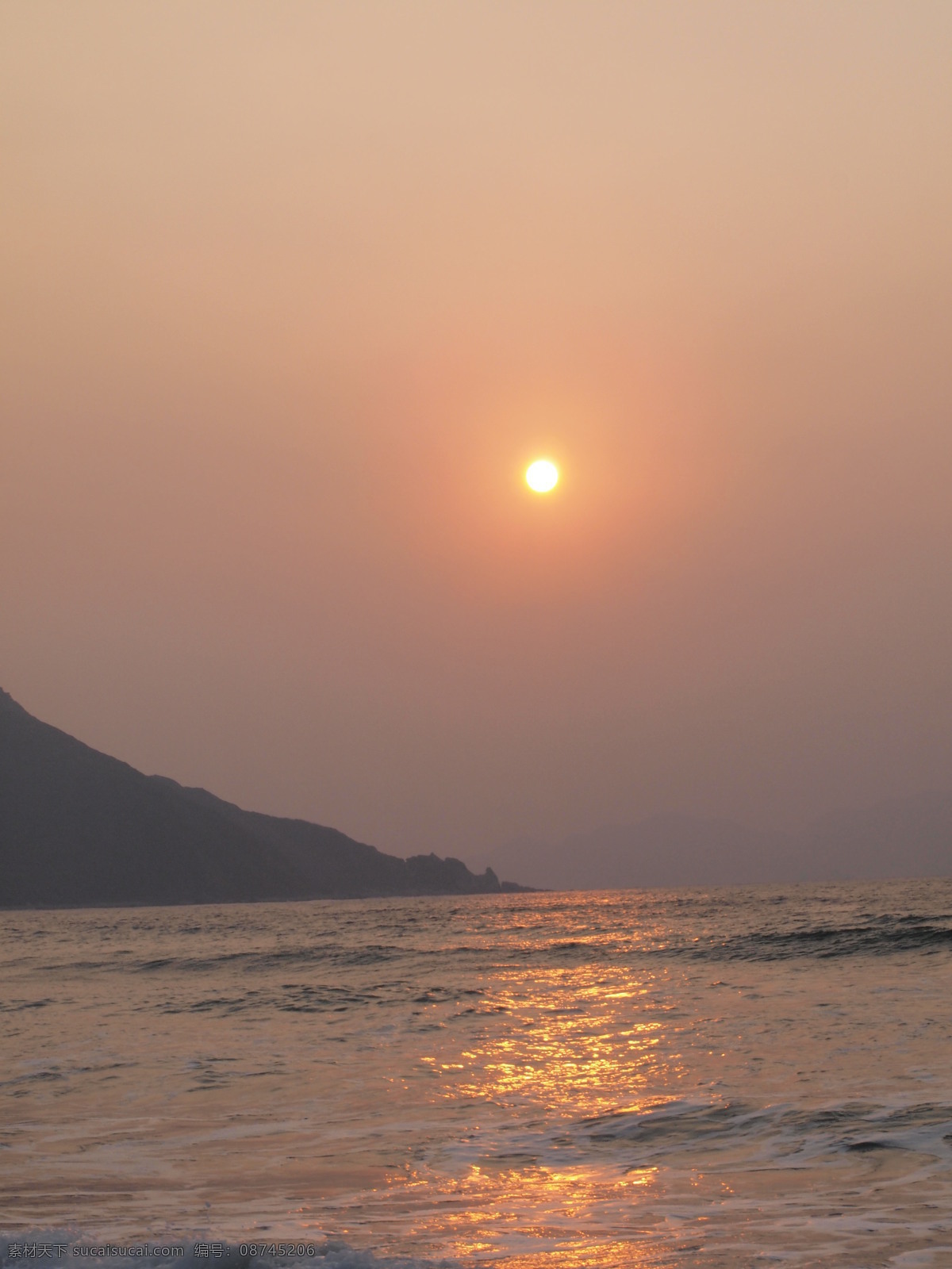 国内旅游 海边 海浪 海水 旅游摄影 日出 太阳 深圳 西 涌 深圳西涌日出 深圳西涌 深圳海滩 西涌 海边日出 深圳海边日出 psd源文件