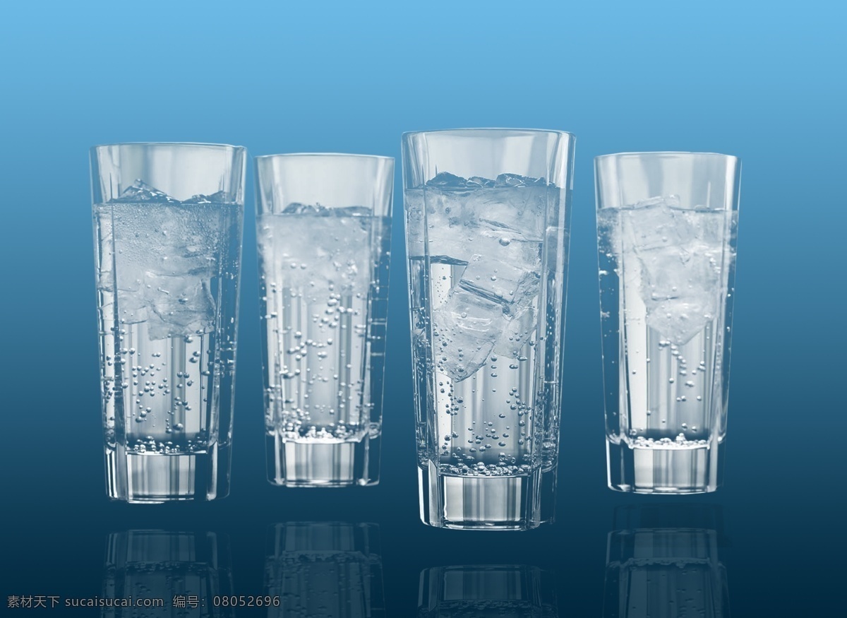 水杯 水花 透明 抠图 渐变 冰块 分层 蓝色