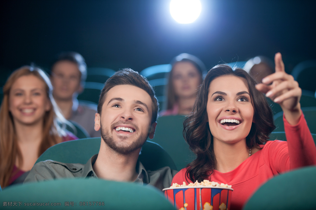 看电影的人 看电影 看 3d 电影 人 看3d电影 电影院 电影城 影城 影院 开心看电影 大型影城 大型影院 大剧院 喝可乐看电影 看电影男女 3d电影 恐怖电影 看恐怖电影 临时 爆米花 红色座椅 恐怖 惊讶 兴奋 吃惊 刺激 临场感 吃爆米花 3d眼镜 眼镜 3d效果 震撼3d效果 生活百科 娱乐休闲