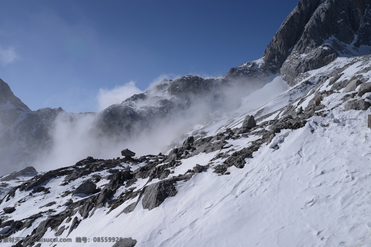 云南玉龙雪山 雪山 蓝天 雪雾 高原 雪 云南风光 旅游摄影 自然风景