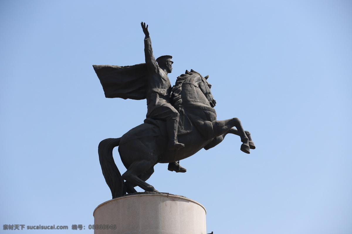 军校广场雕像 雕像 军校广场 保定 保定军校 铁骑 战争 英雄 旅游摄影 国内旅游