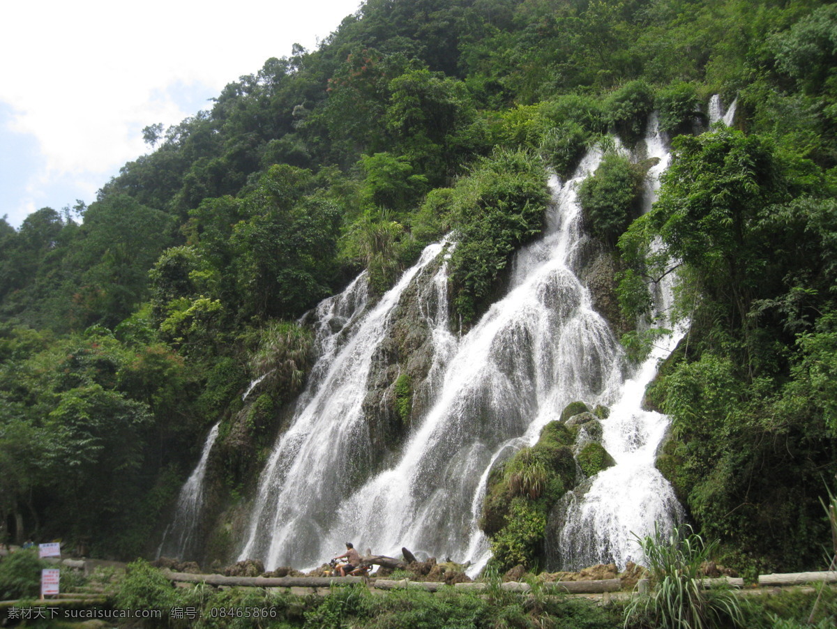 贵州荔波风光 荔波 流水 溪流 小七孔 自然风光 贵州山水 贵州风光 贵州荔波 喀斯特 河流 荔波山水 贵州荔波山水 自然景观 风景名胜