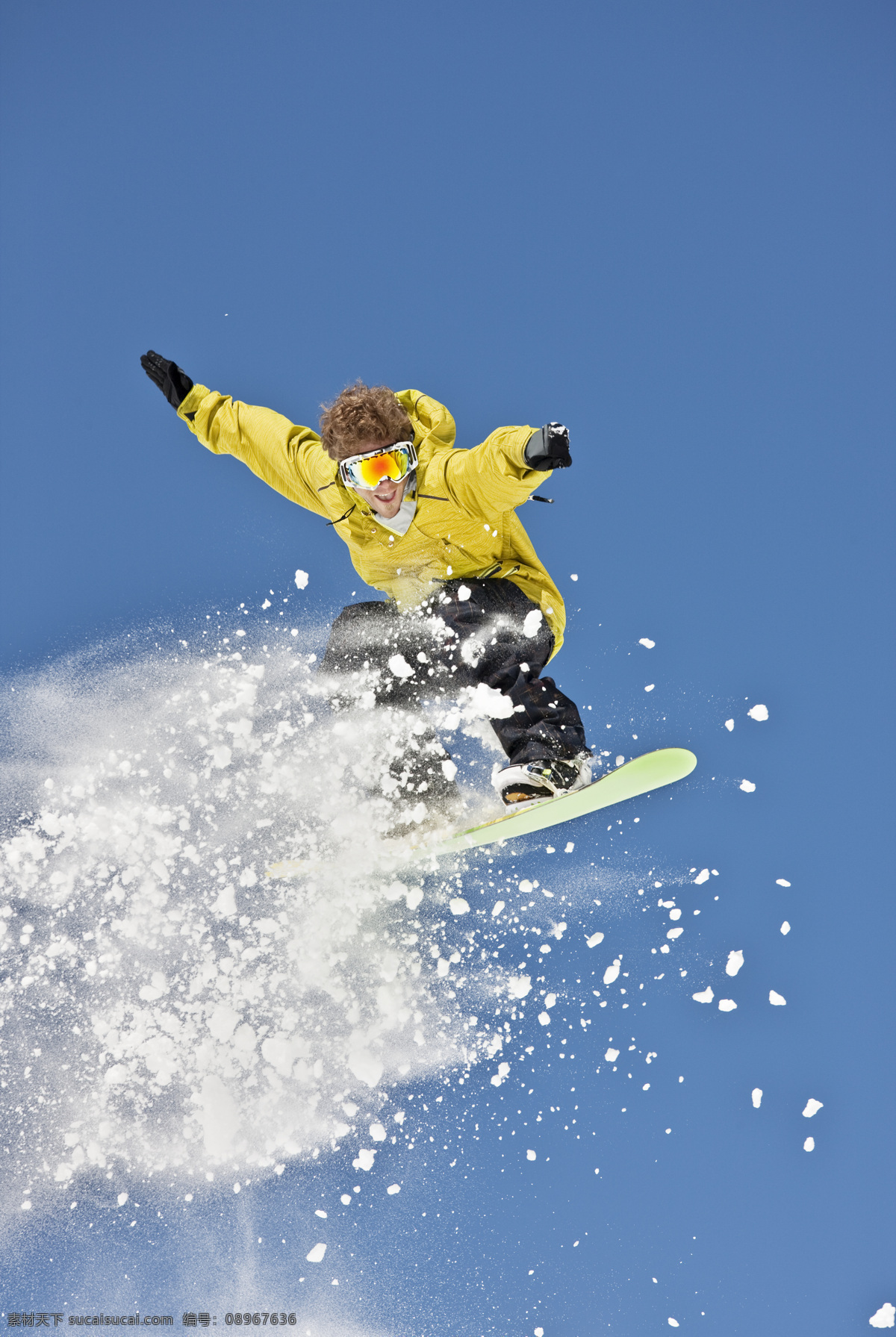 滑雪 外国 男性 极限运动 体育运动 滑雪运动 运动员 滑雪板 生活百科 蓝色