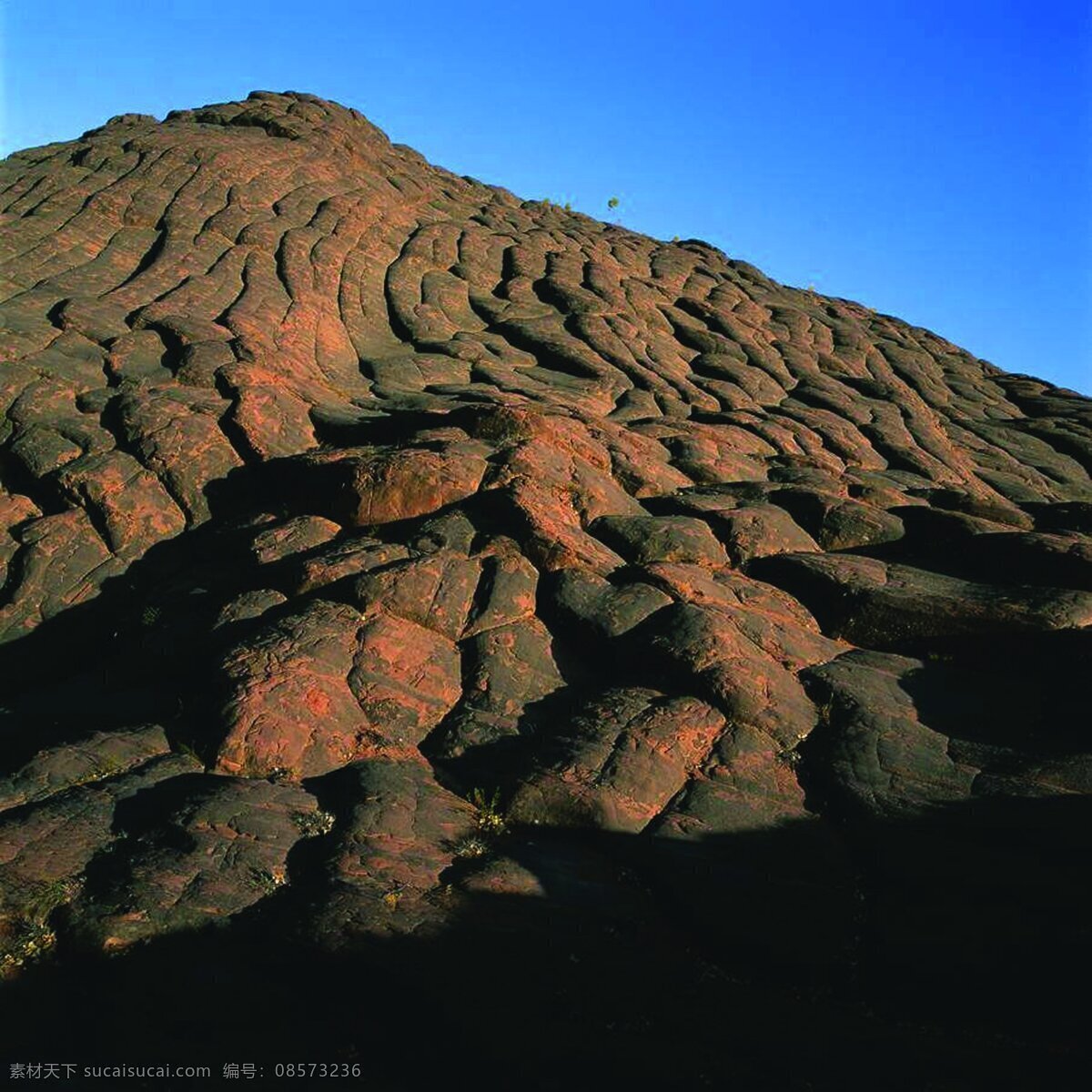 雄伟山峰图片 雄伟山峰 山峰 名川大山 壮丽山河 大山 高山 美丽风光 山区风光 自然景观 山水风景