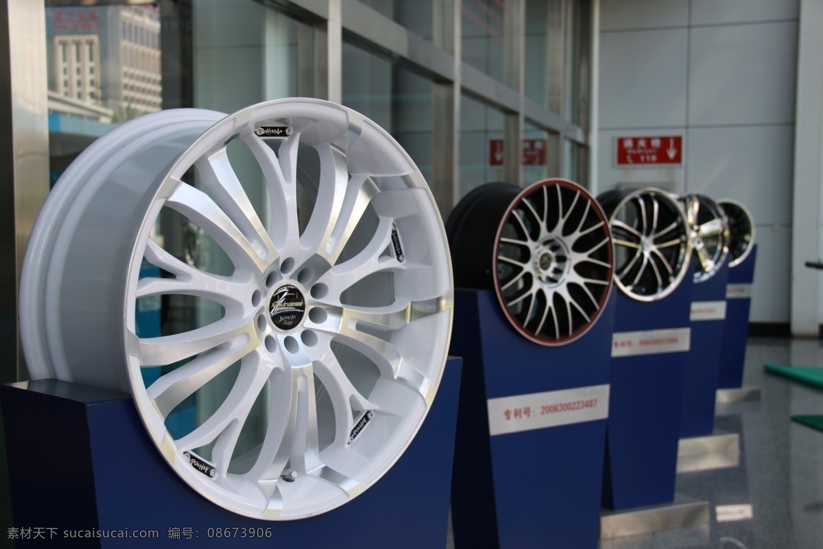 车轮产品 厂房 车库 工厂 车轮车间 轮毂公司门口 科技大厦 工业生产 现代科技