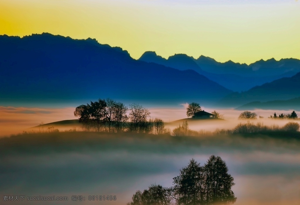 日出与晨雾 日出 雾 村庄 山 自然景观 自然风景