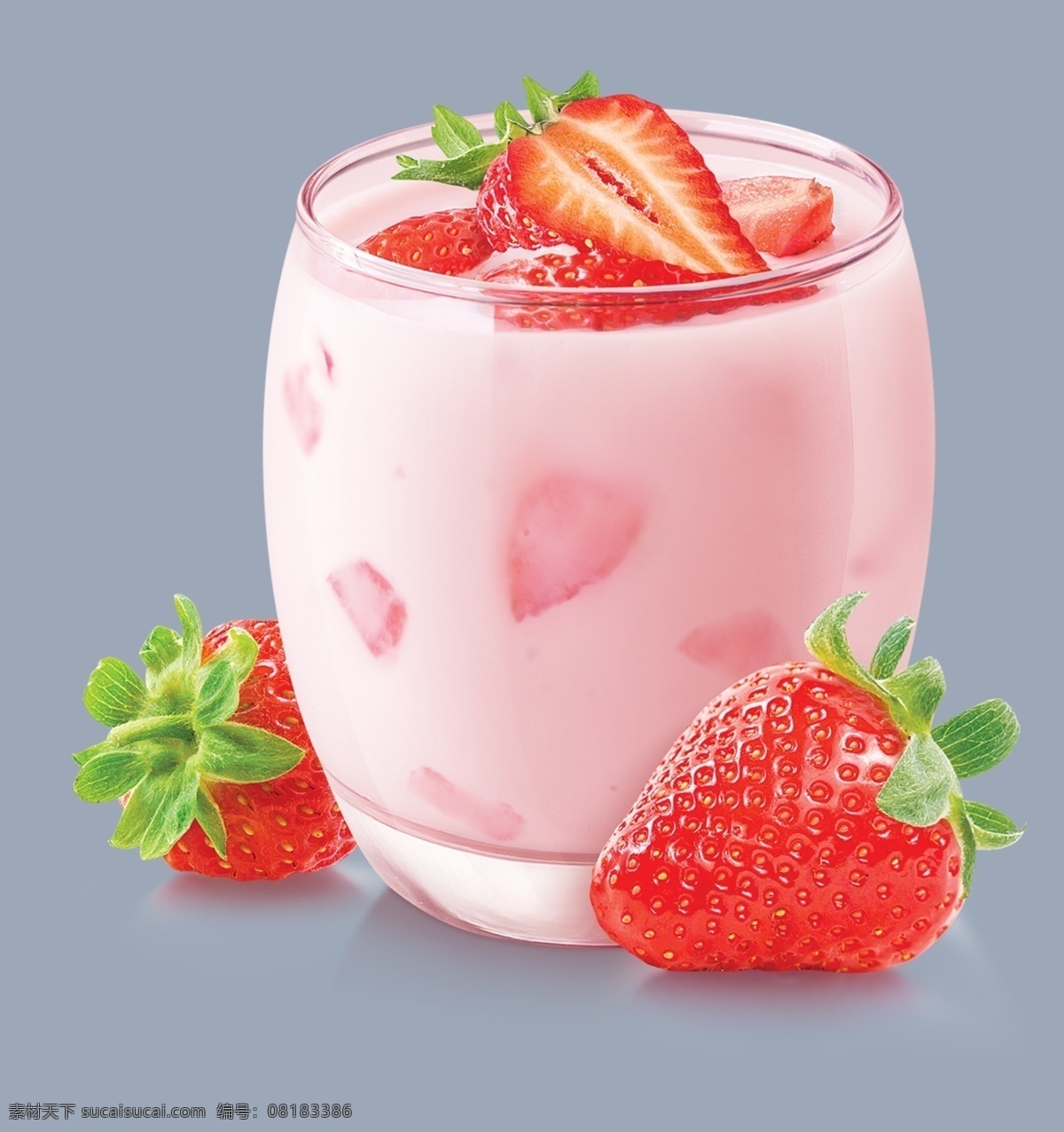 奶茶 水果奶茶 水果奶昔 水果茶 草莓奶昔 草莓布丁 玻璃杯 美味奶昔 素材图