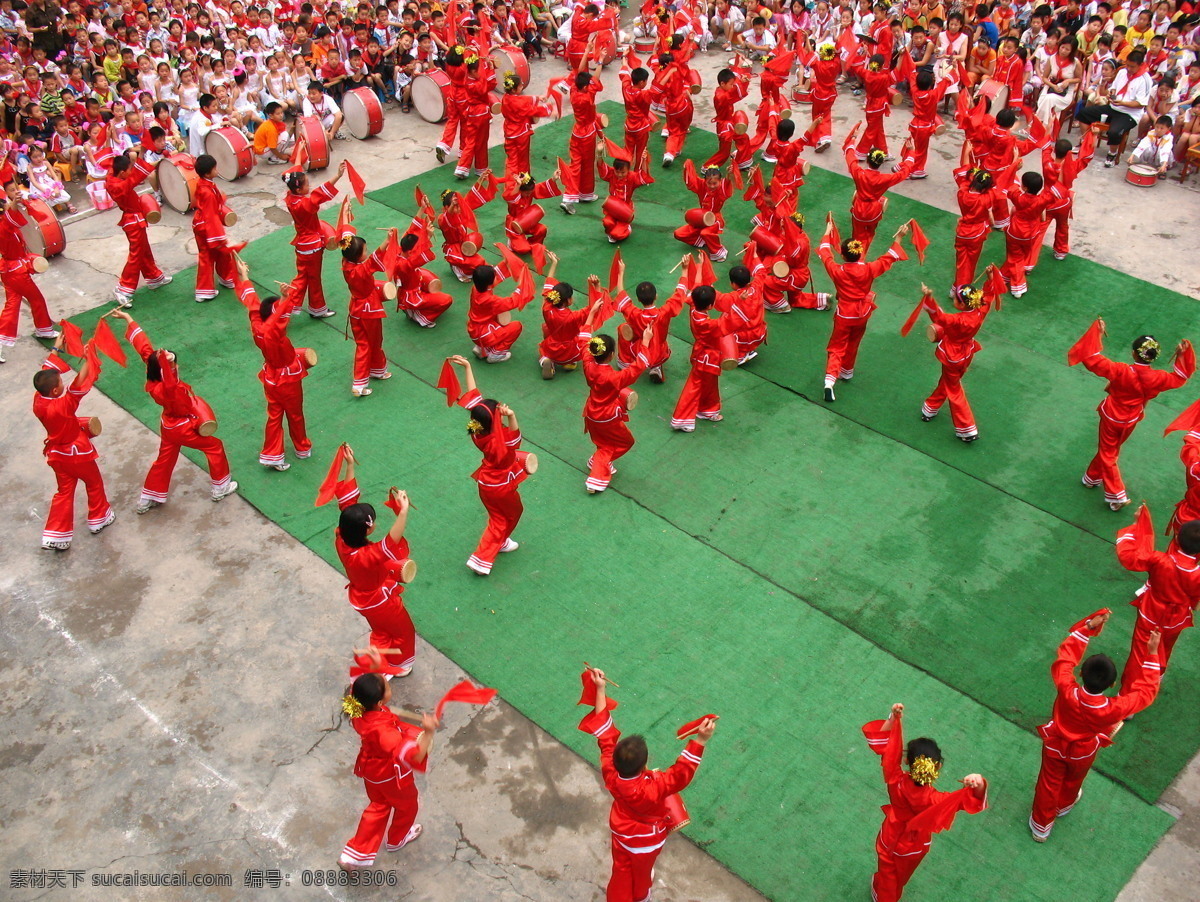 九 尺 小学 庆 六 庆六一 摄影图库 自然风景 自然景观 美丽 金沙 节日素材 六一儿童节