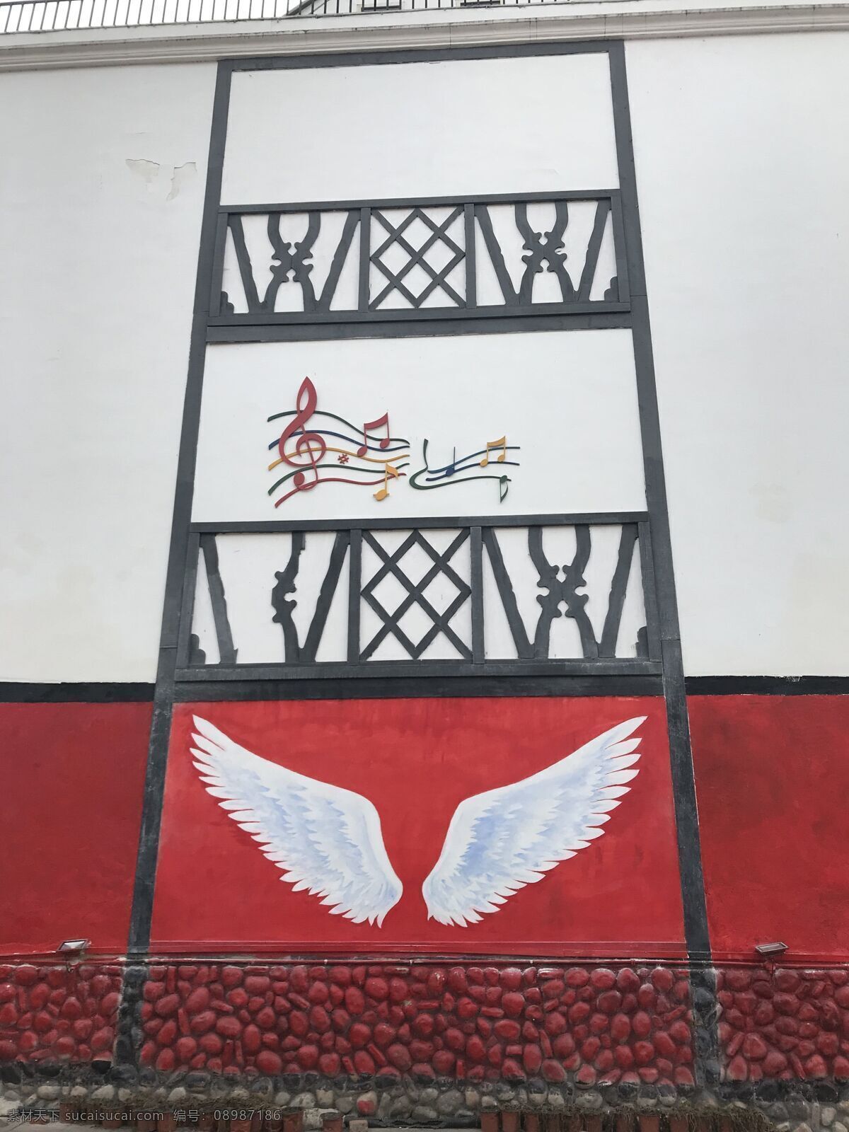 墙画 墙体 颜色 翅膀 红色 白色 旅游摄影 国内旅游