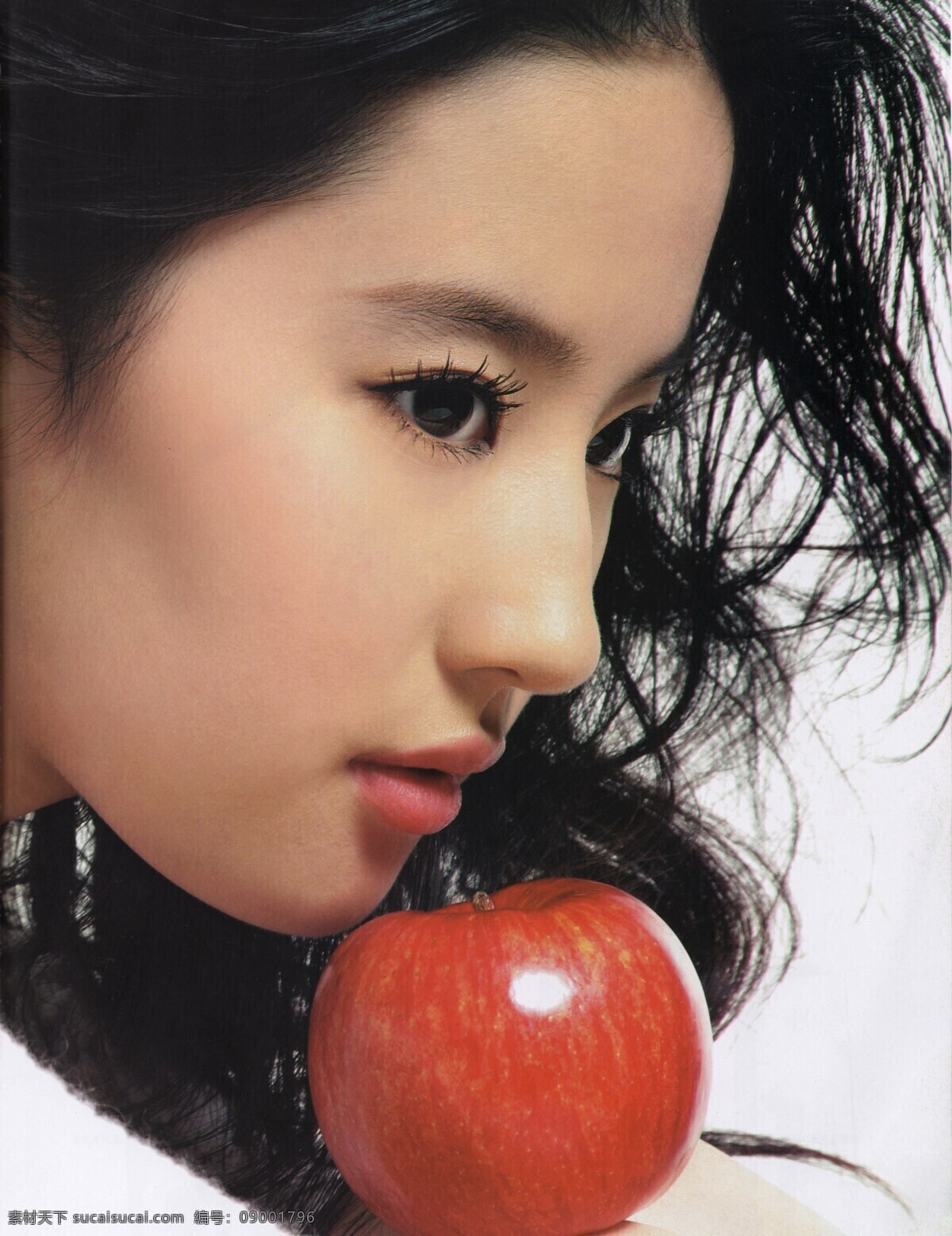 刘亦菲 苹果 美女 女人 性感美女 人物 人物摄影 人物素材 生活人物 职业人物 模特 明星 演员 明星图片 人物图片