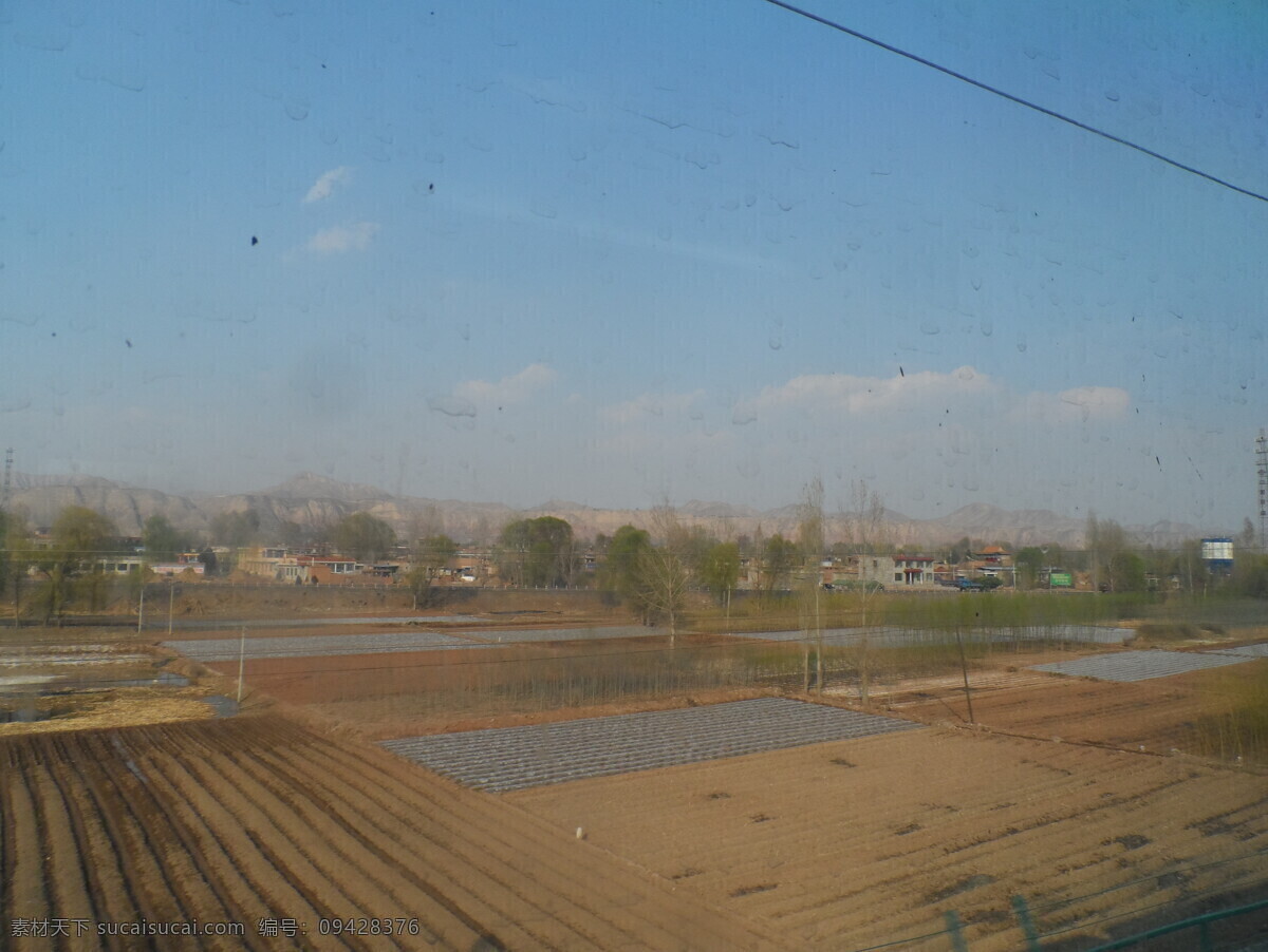 戈壁滩 下 春天 酒泉 戈壁 在火车上 旅行 自然景观 自然风景 灰色