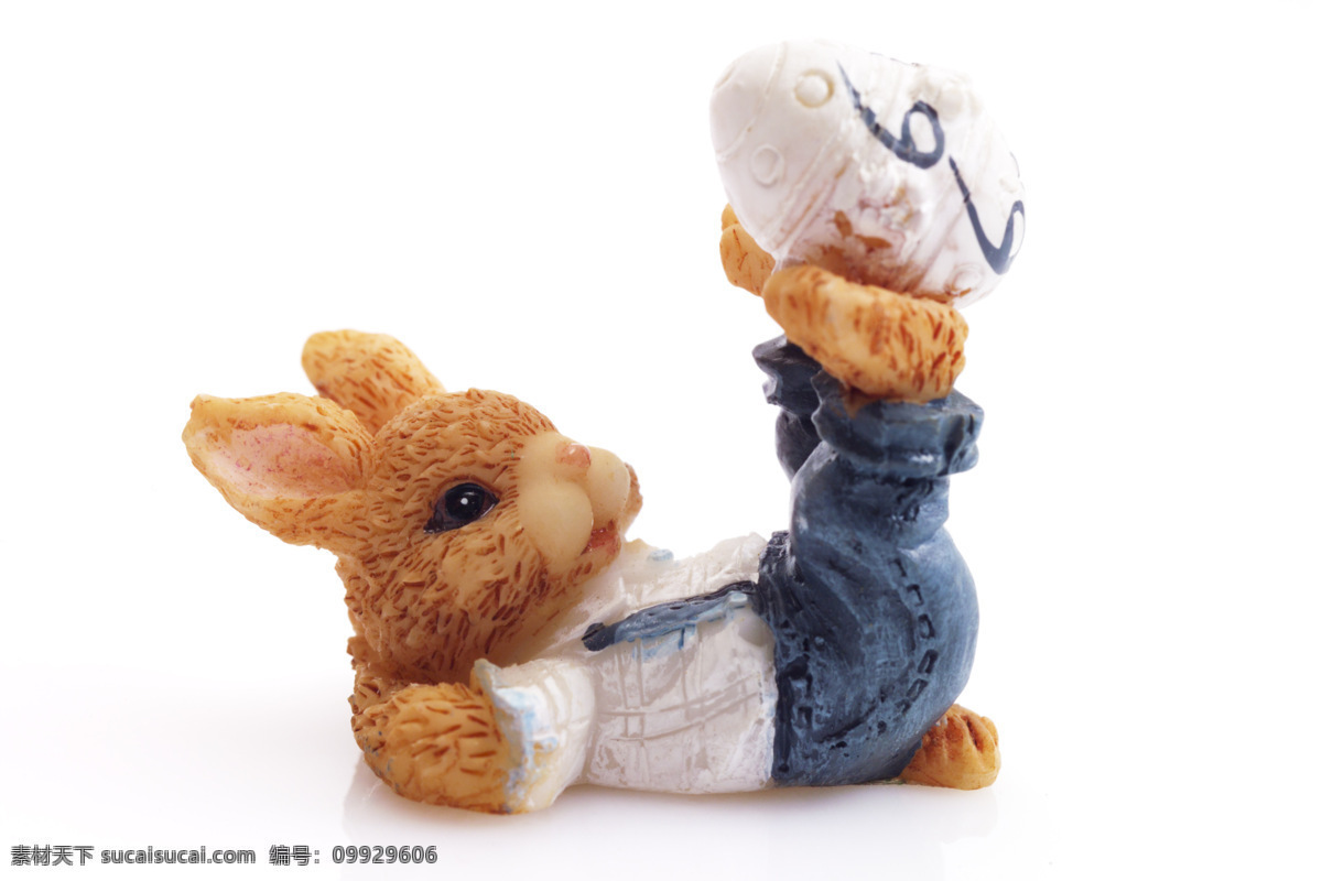 玩具 兔 摆件 彩蛋 动物 可爱 生活百科 生活素材 兔子 玩具兔 小动物 psd源文件