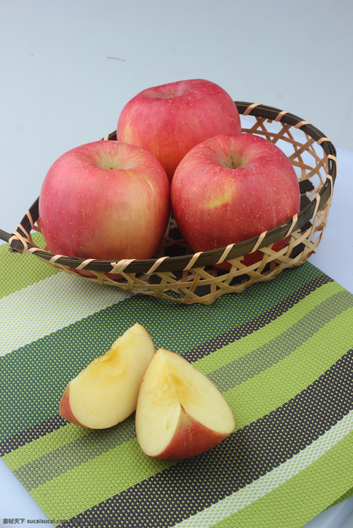 苹果 水果 红苹果 圣诞苹果 超市苹果 红富士 陕西苹果 90苹果 生物世界