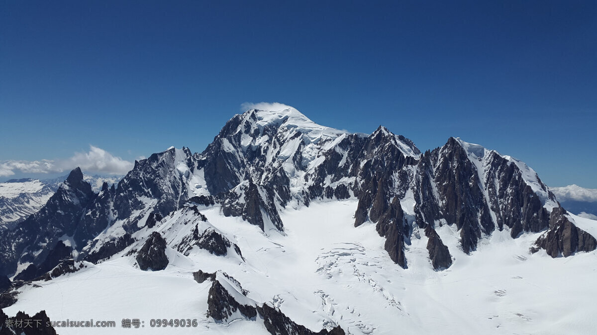 雄伟雪山 唯美 高清 自然风光 雪山 雄伟 山川 风景 自然景观 自然风景