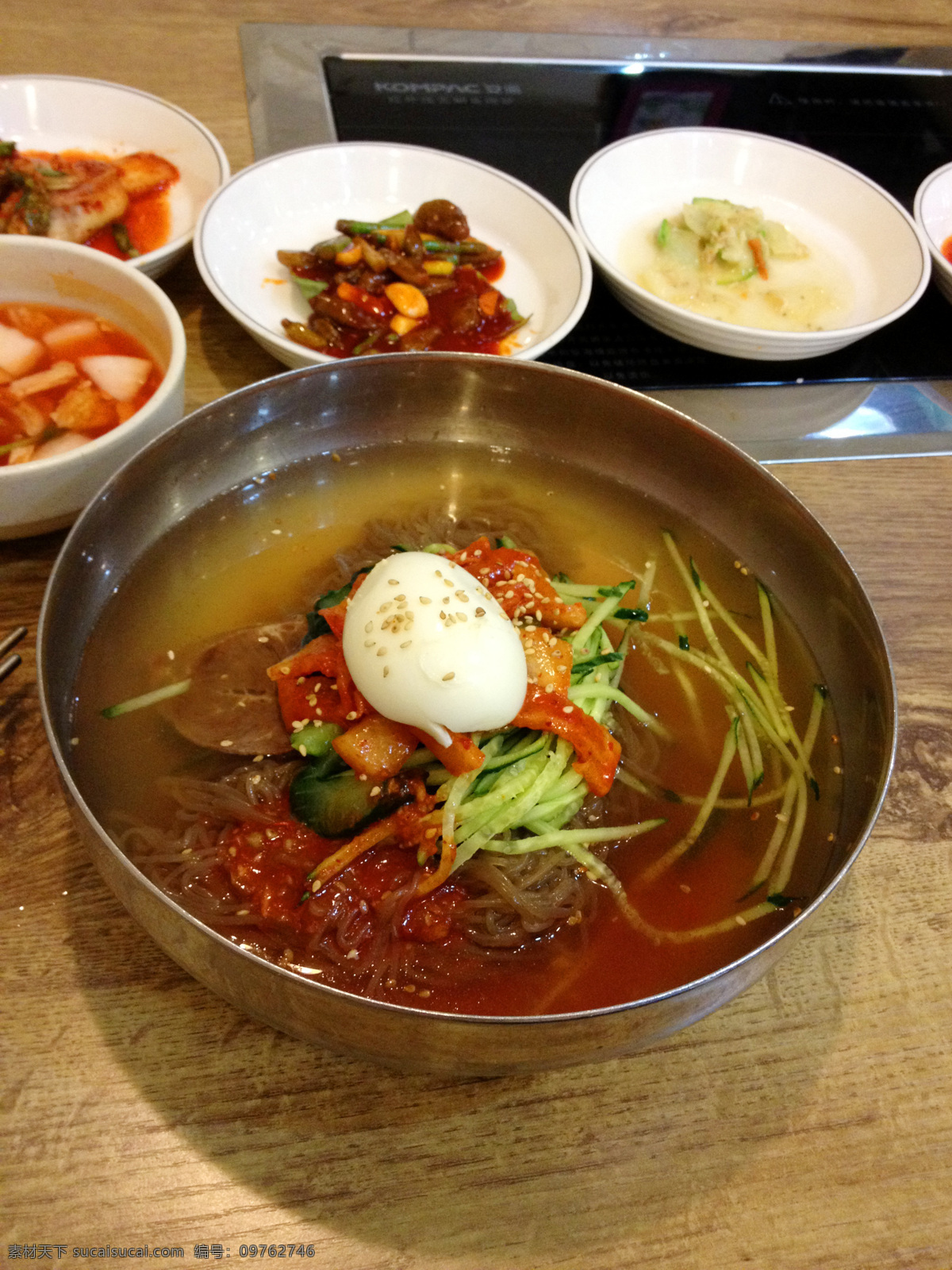 冷面 小咸菜 鲜族冷面 大冷面 韩国冷面 餐饮美食 传统美食 韩国美食 韩国料理 韩式冷面 朝鲜冷面 特色冷面