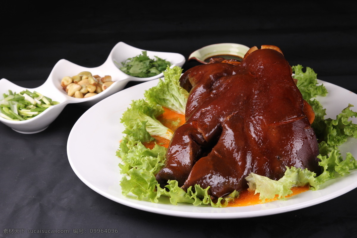 巴盟特色 地方美食 美食 红扒猪脸 红扒 猪脸 猪头肉 红烧肉 猪肘子 麻辣串 餐饮美食 传统美食