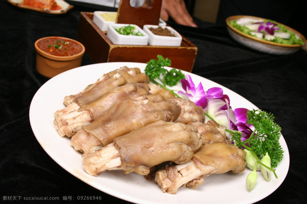 狗爪 饭店菜品 精品菜 美味佳肴 舌尖上的中国 传统美味 流水席 饭席 鲜香 椒盐 传统没事 现代美食 川菜 豫菜 卤菜 鲁菜 京菜 特色菜 炒菜 腌菜 热菜 美食 传统美食 餐饮素材 饭店 酒店 吃饭 饭 菜 餐饮 餐饮美食