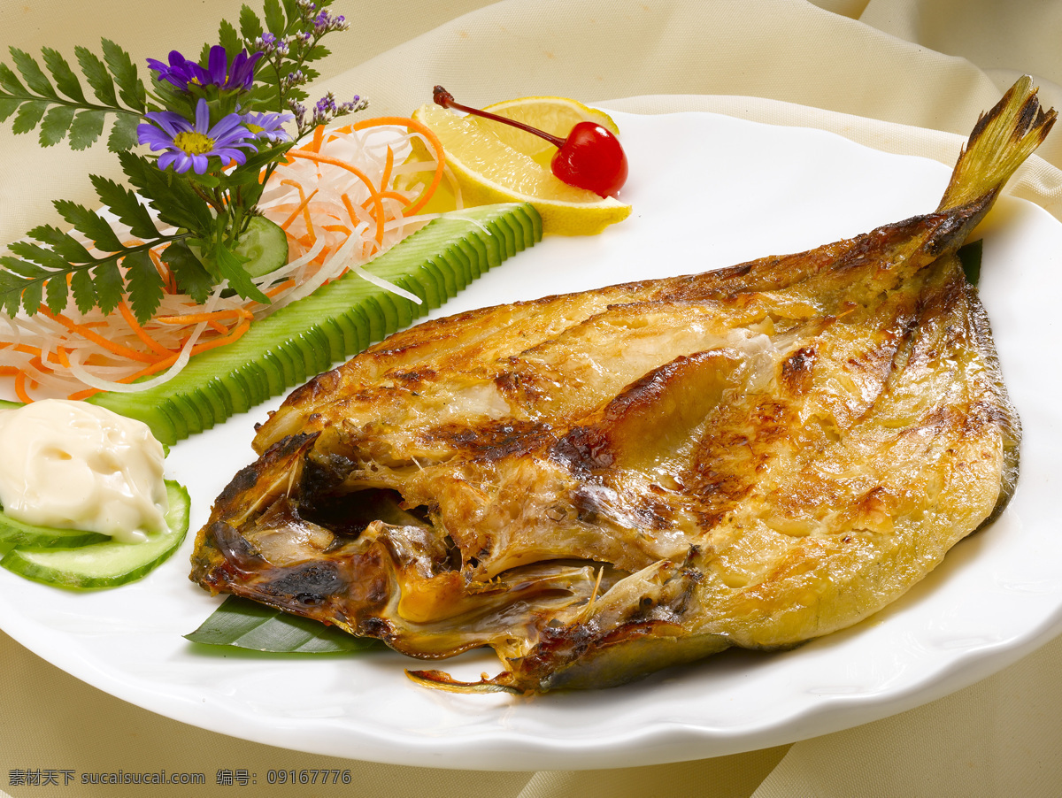 大黄鱼 宁德大黄鱼 香煎大黄鱼 大黄鱼做法 黄鱼 餐饮美食 西餐美食