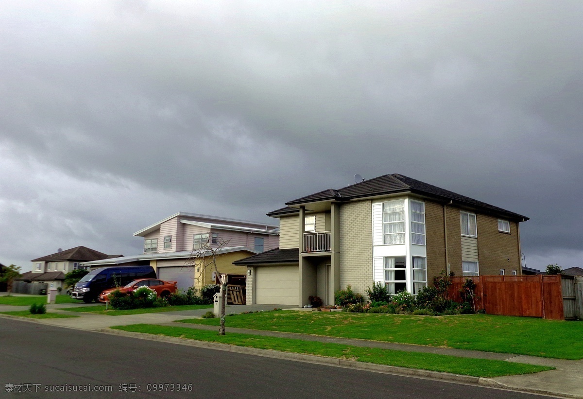 新西兰 小镇 风景 天空 阴云 建筑 别墅 绿地 草地 花草 道路 车辆 新西兰风光 旅游摄影 国外旅游