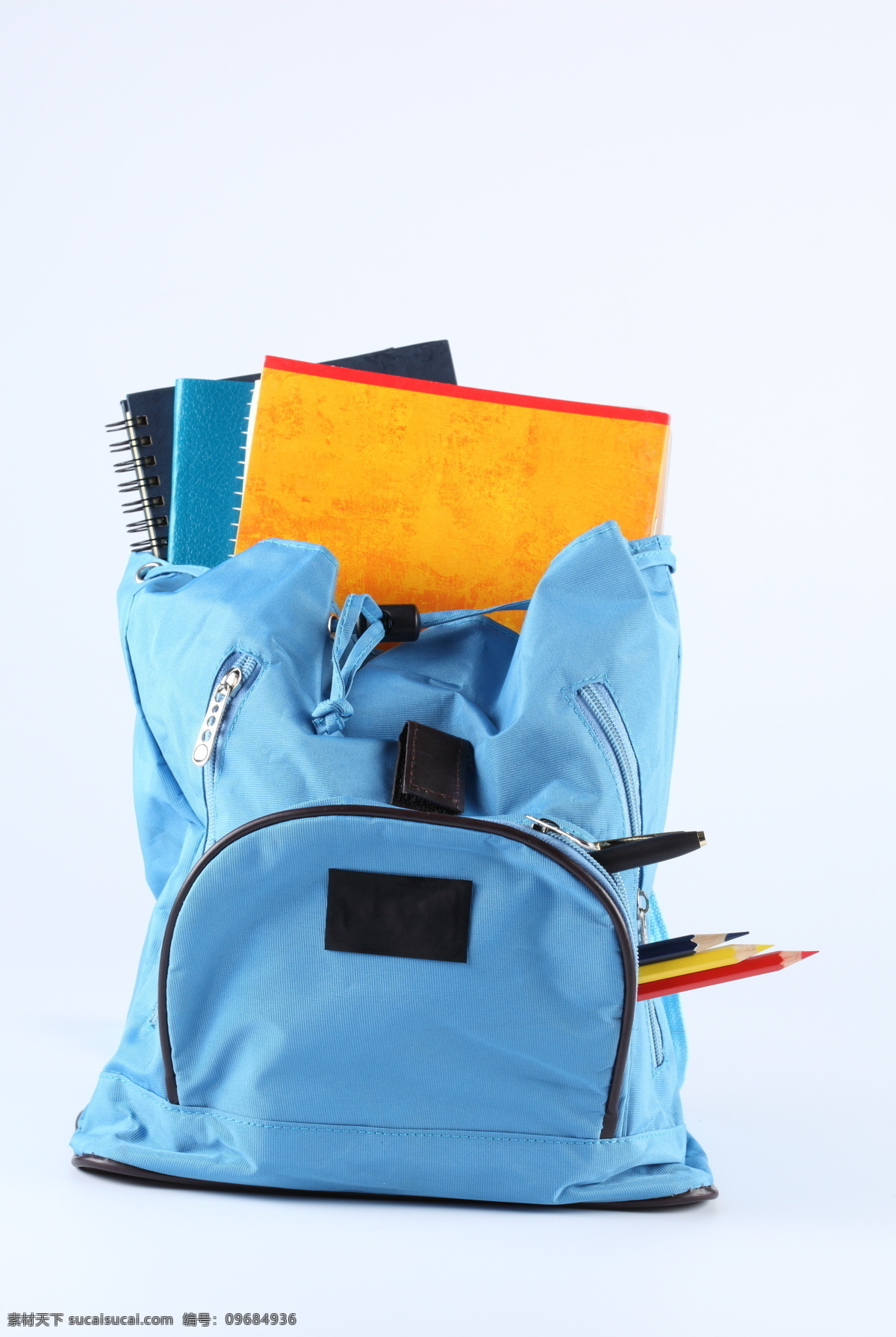 书包 学习用品 物品 开学 上学 笔记本 笔 圆珠笔 蓝色书包 办公学习 生活百科