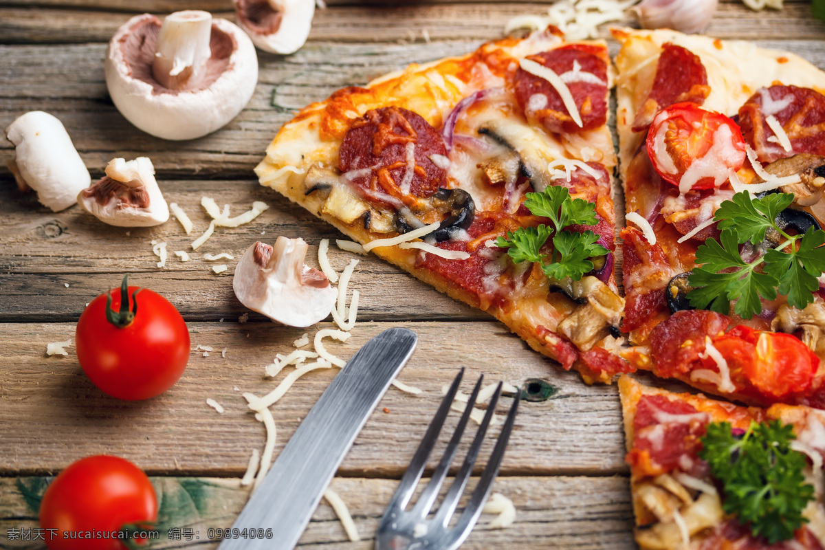 意大利 披萨 番茄 西红柿 香菇 意大利披萨 披萨美味 国外美食 外国美食 餐饮美食